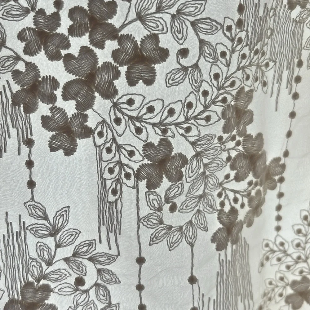 Sheer floral blouse off white quarter sleeves - Picture 4 of 13